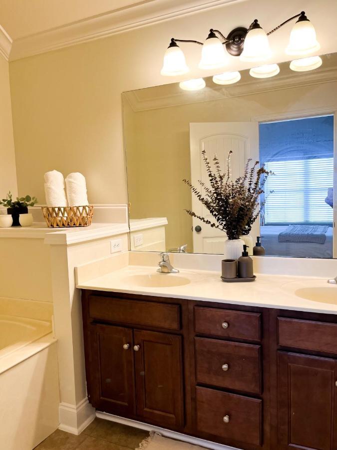 אוברן Lovely Townhouse! מראה חיצוני תמונה